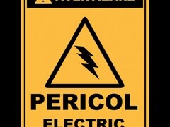 Placuta de avertizare pericol electric